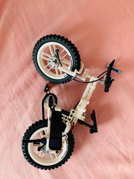积木科技拼装车模儿童玩具自行车摩托跑车越野车男孩礼物儿童单车是玩具还是自行车？能骑吗？多大的孩子可以骑？