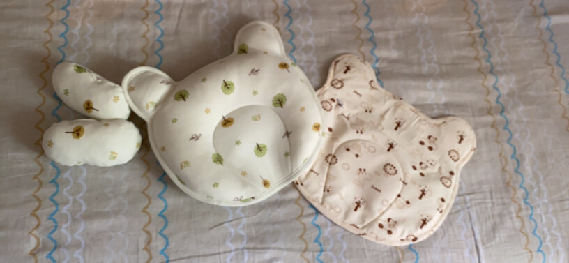 七彩博士婴儿定型枕用着怎么样，对偏头有用吗？