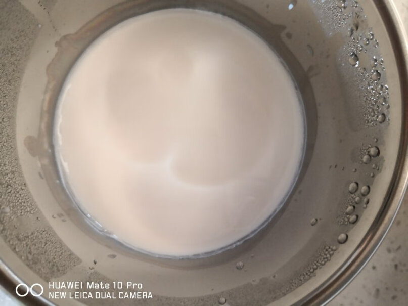 九阳家用全自动小型酸奶机精准控温SN－10J91送菌粉么？