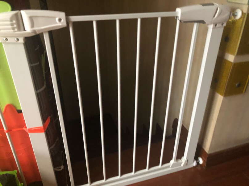 攸曼诚品楼梯护栏儿童安全门栏防护栏门洞只有68CM，可以使用吗？
