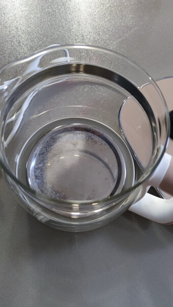 小熊养生壶热水壶这个容易生锈吗？炖花茶什么的好清洗吗？