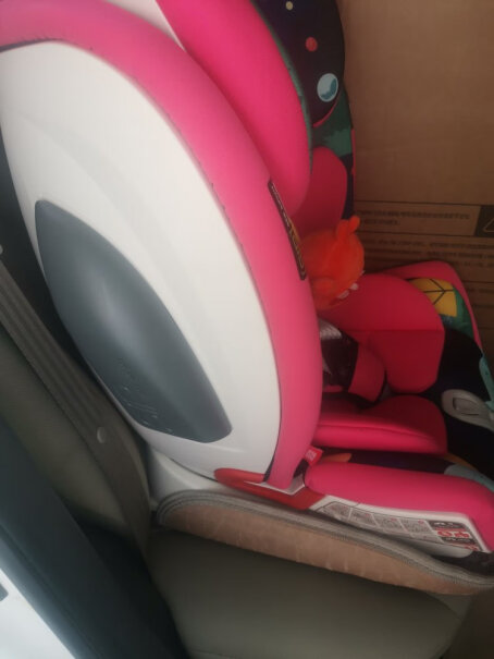安全座椅感恩儿童汽车安全座椅9个月-12岁宝宝座椅图文爆料分析,评测质量好吗？