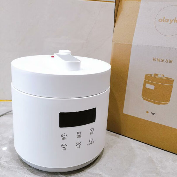 出口日本原款olayks2.5L迷你电压力锅小是什么材质的内胆？