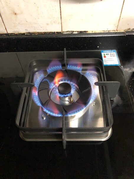 康佳燃气灶双灶具5.0KW液化气灶我买的炉具就是打火时间好久？