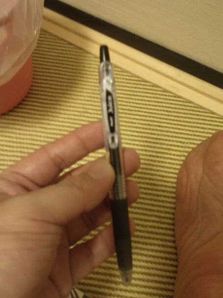 日本pilot百乐Juice果汁笔0.5真的速干嘛？