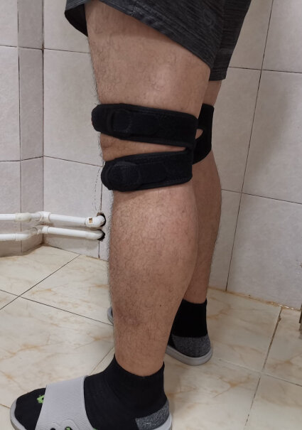 李宁髌骨带运动护膝护具固定式加压半月板保护髌腱护膝护腿冬天带在厚裤子外面有用吗？