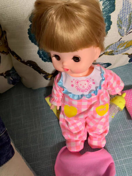 换装娃娃咪露进餐套装女孩玩具儿童礼物公主洋娃娃过家家玩具513118对比哪款性价比更高,值得买吗？