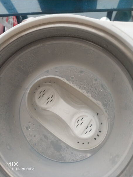 海尔Haier奶瓶消毒烘干器HEPA过滤棉HYG-P01问一下大家，底盘水垢多久要清洗一次啊，用自来水好严重啊。