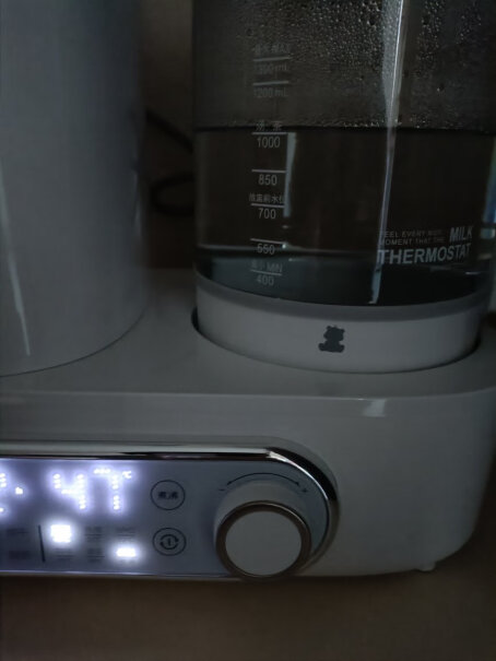 小白熊恒温水壶调奶器1.3L评测怎么样！优缺点质量分析参考！