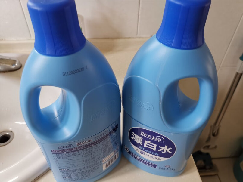 蓝月亮漂白水你们用完洗衣机清洗剂清洗完洗衣机还会用这个消毒吗？