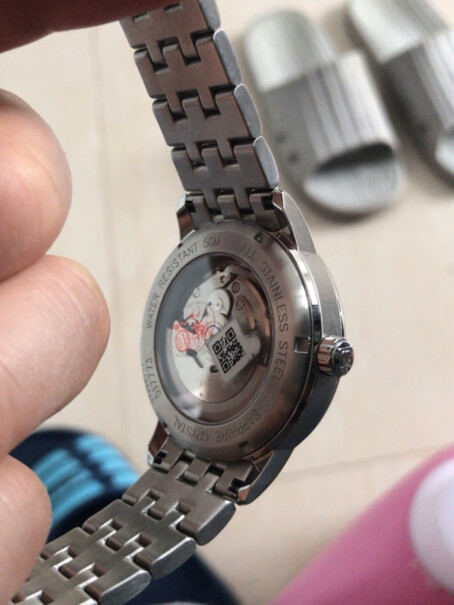 罗西尼ROSSINI手表在保质期内坏了。你们修吗？