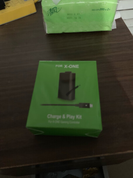 利乐普XBOXxbox one 可以充电？