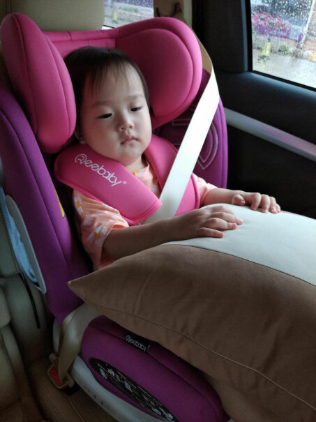 瑞贝乐reebaby汽车儿童安全座椅ISOFIX接口卡罗拉能装吗？