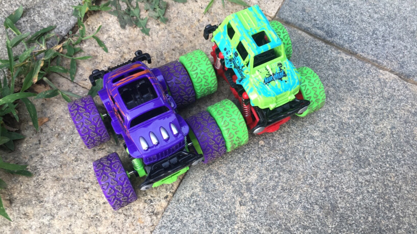 车模集思儿童玩具车惯性越野四驱车男孩2-6岁汽车模型仿真车模质量不好吗,入手评测到底要不要买！