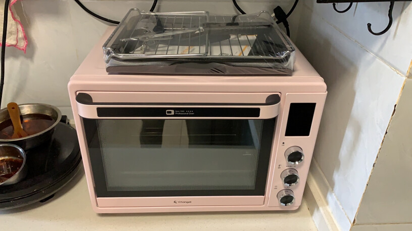 长帝家用多功能电烤箱42升大容量塘瓷内胆和镀锌材质内胆，哪个更安全更好？