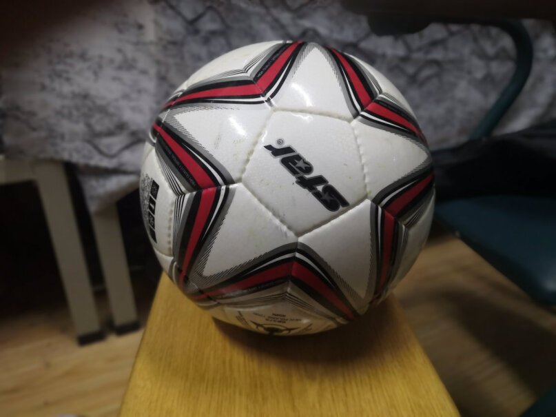 足球世达SB375F成人手缝训练足球足球评测下怎么样！评测质量好不好？