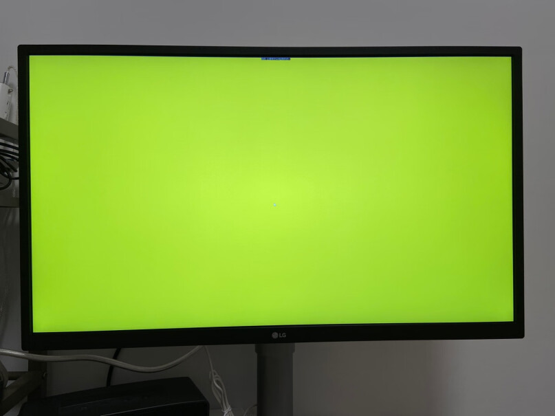 LG26.9英寸OLED同一根hdmi线，电脑直连显示器有信号，中间加转换器就没信号，但ns连转换器再连显示器有信号，啥情况？