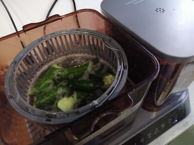 德国洗菜机家用多功能全自动杀菌去农残果蔬清洗机食材净化机肉和蔬菜要分开洗吗？