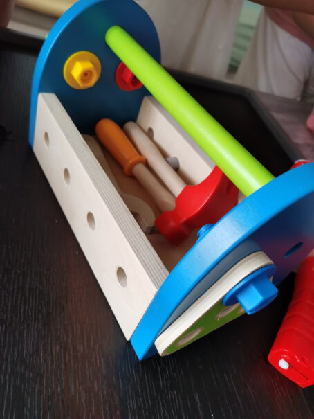 Hape木质工具箱玩具拼插修理工具盒评测：功能真的不好吗？深度剖析！