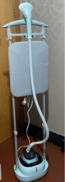 挂烫机-熨斗美的挂烫机家用熨斗曝光配置窍门防踩坑！这样选不盲目？