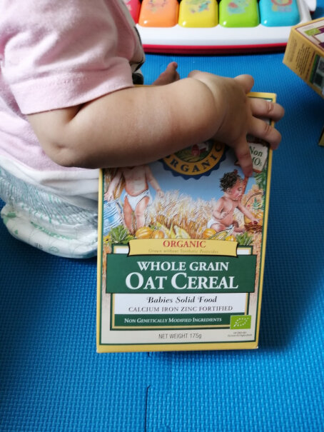 爱思贝EARTH’SBEST你们买的大米原味米粉里面会有一点黄色和黑色的点吗？