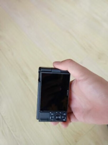 数码相机索尼ZV-1 Vlog相机套装应该怎么样选择,3分钟告诉你到底有没有必要买！
