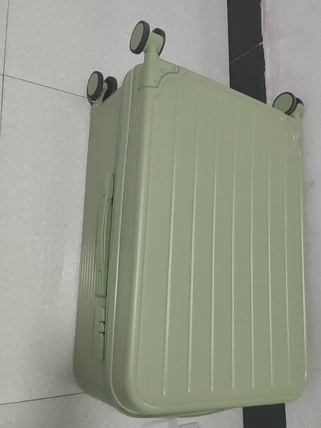 REDOO 行李箱 26英寸 牛油果绿评测真的很坑吗？看完这篇评测就行了！
