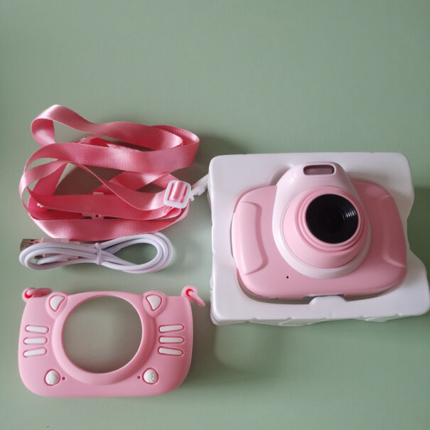 仿真照相机爱百分儿童相机分析哪款更适合你,哪款性价比更好？