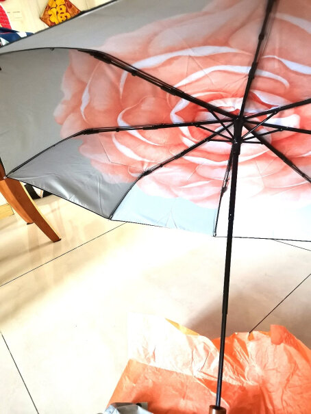 蕉下太阳伞双层小黑伞系列三折伞这个伞坚固吗？