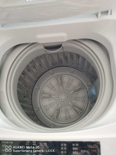 脱水机6.5公斤这款洗衣机好用吗，容量会不会太小，洗衣服的时候动力足吗，希望大家回答一下？