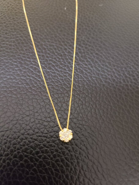 钻石项链-吊坠CIRCLE珠宝18K金钻石项链女告诉你哪款性价比高,这样选不盲目？