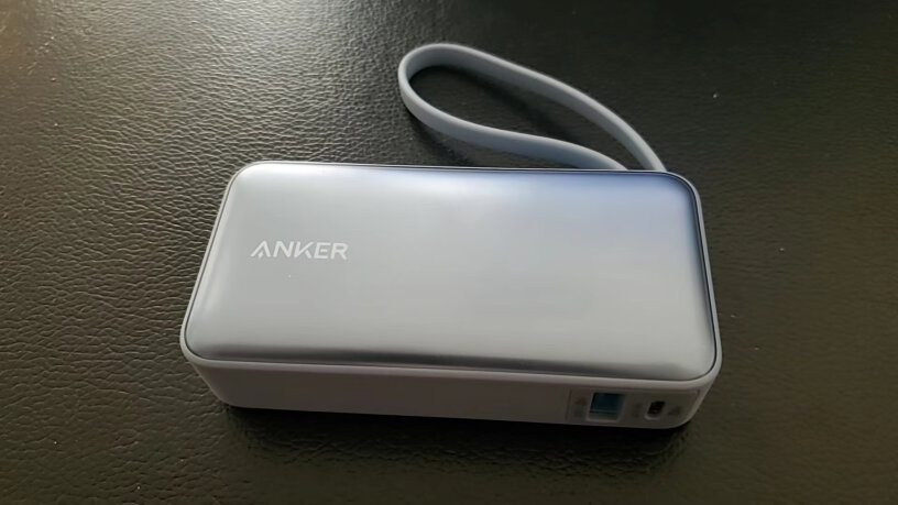 ANKERA1259自带线支持给新款iPhone15充电吗？