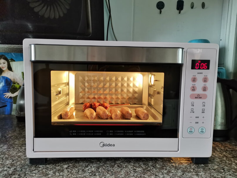 美的多功能烤箱上下四管独立控温可以热菜吗？