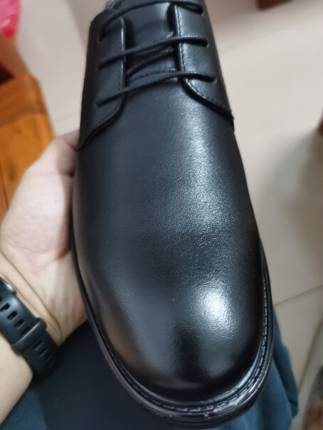 红蜻蜓 男士商务休闲皮鞋 WTA73761纯牛皮吗？介绍一下。？