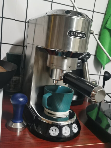 咖啡机德龙咖啡机半自动咖啡机真实测评质量优劣！到底是不是智商税！