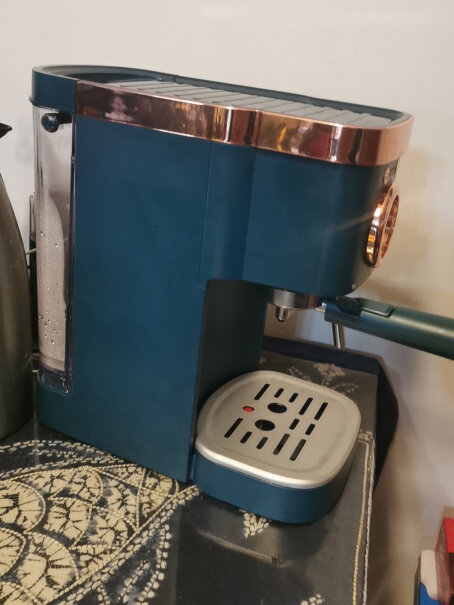 咖啡机东菱咖啡机家用意式半自动温度可视对比哪款性价比更高,评测值得买吗？