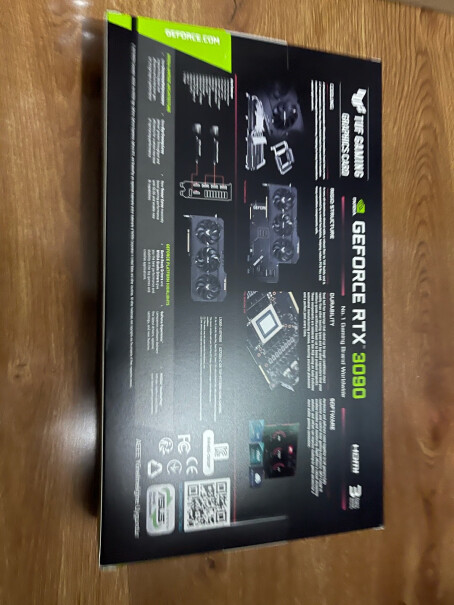 华硕ROG RTX3090 Gundam显卡3070和3080主要性能有什么区别？