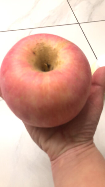 苹果红富士巧域脆甜斤大果80mm新鲜水果质量怎么样值不值得买？优缺点曝光真相！