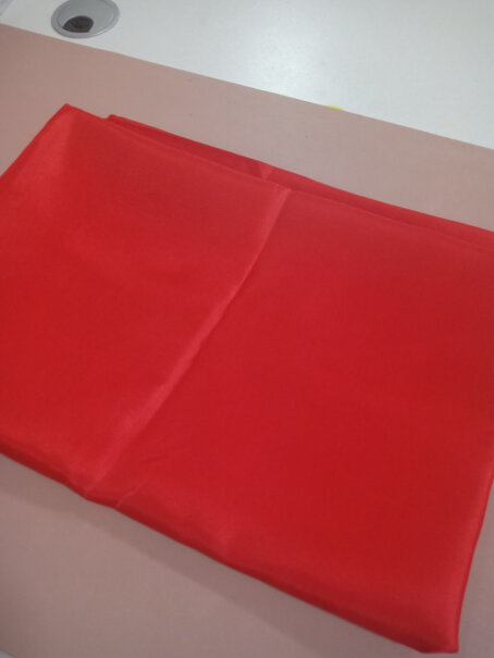 佳妍红布料喜事红布结婚大红色布料佛布中国风面料抓周红绸布有2.5米长，0.3米宽，有吗？
