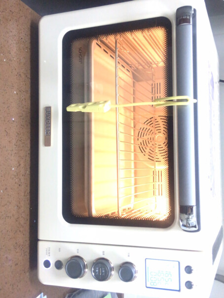 北鼎家用电烤箱多功能台式烤箱觉得能买得起这款烤箱都是土豪啊？