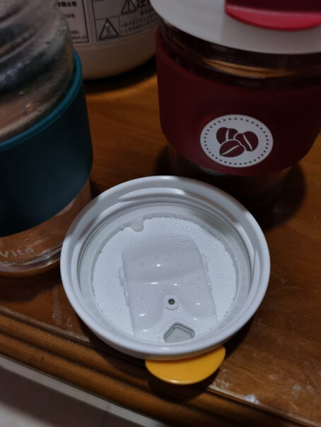 京东京造X你们有没有人觉得泡完咖啡，即使洗的再干净，盖好盖子闷一天都有臭味？