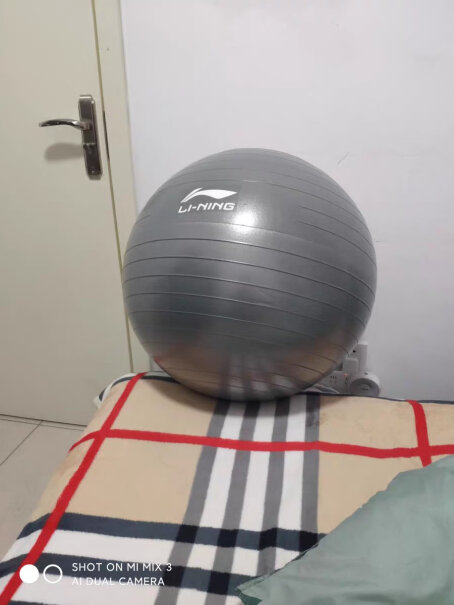 瑜伽球李宁瑜伽球65cm加厚防滑健身球这就是评测结果！评测好不好用？