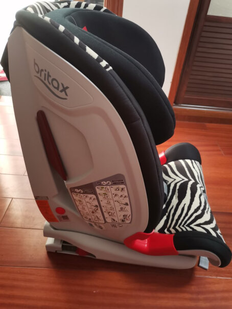 宝得适宝宝汽车儿童安全座椅isofix接口百变骑士感觉装的久了再拆掉座椅会不会凹进去？