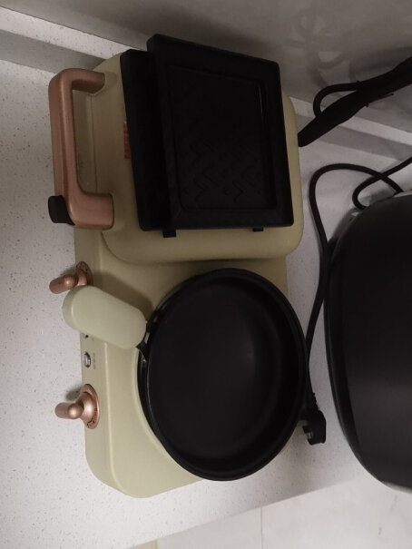 三明治机-早餐机小熊电饼铛早餐机多士炉功能介绍,使用良心测评分享。