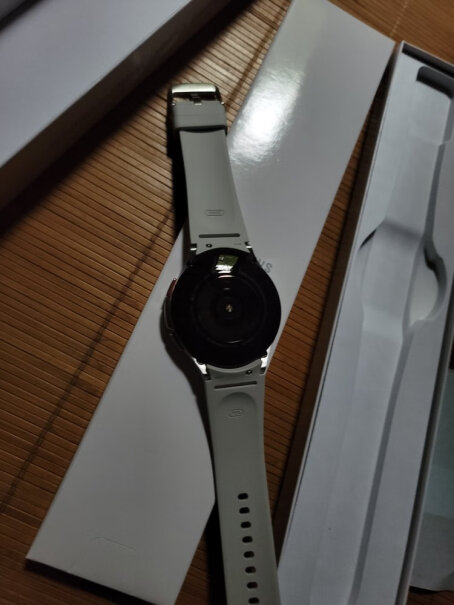 三星Galaxy Watch4 Classic 46mm有vivo手机连的么，我感觉用其他手机买这个手表就是灾难，我vivo链接特别费劲？
