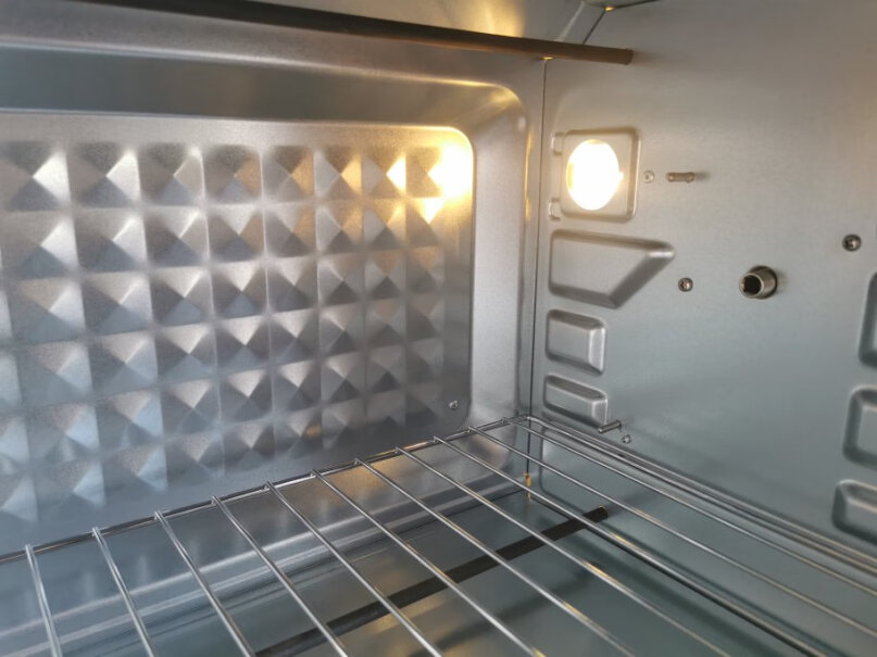 电烤箱美的32L大容量家用多功能电烤箱上下独立控温功能真的不好吗,分析哪款更适合你？