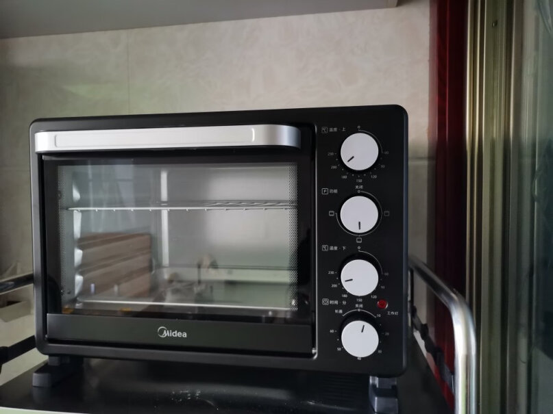 美的烤箱家用烘焙迷你小型电烤箱多功能台式蛋糕烤箱25L烤鸡可以吗？