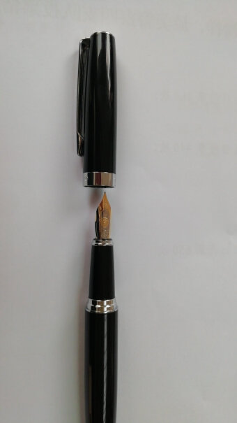 英雄钢笔382商务办公铱金钢笔签字笔有0.7的吗？