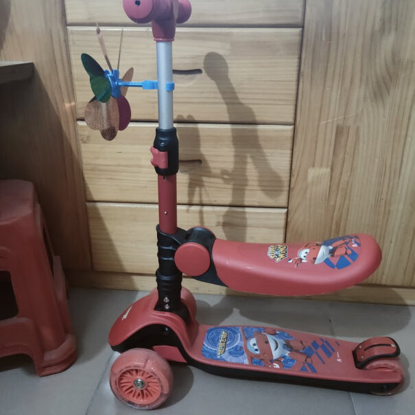 超级飞侠儿童滑板车2-6-12岁5CM闪光宽轮我想单独购买一个座板，能否单买？