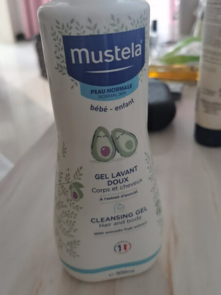 妙思乐Mustela洗发沐浴露500ml二合一这是两用的吗？